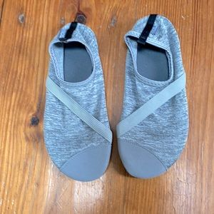 FITKICKS, Size MEDIUM